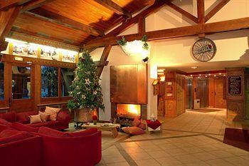 Village Montana Aparthotel